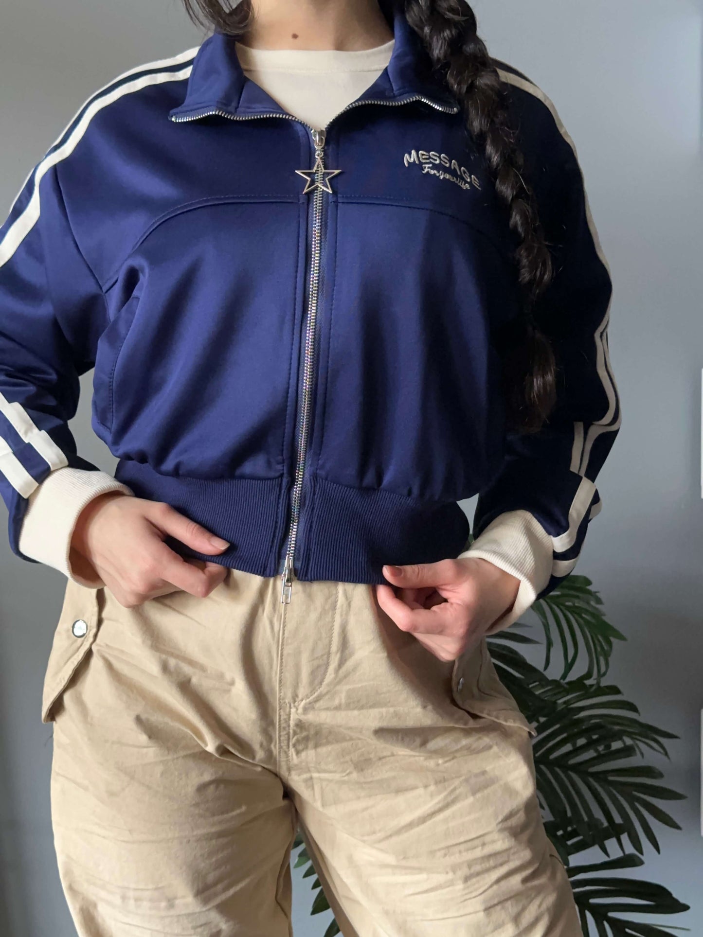 جاكيت صيفي نيلي message سحاب نجمه
