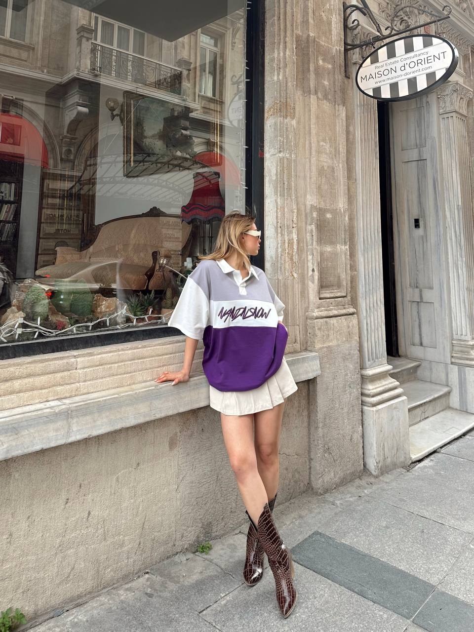 تي شيرت يونيسكس ياخه Snow- بنفسجي و ابيض