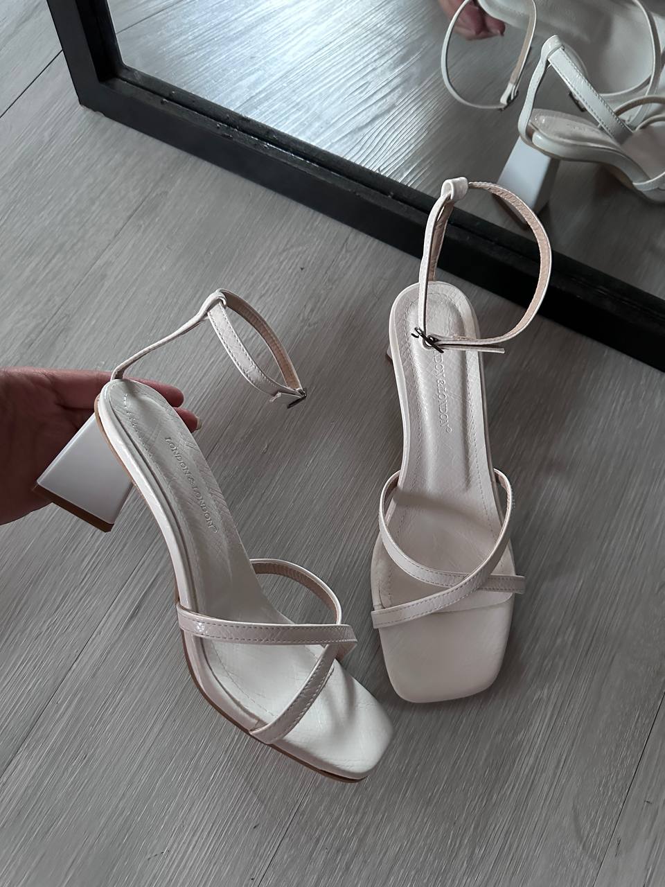 كعب 5007 - ابيض