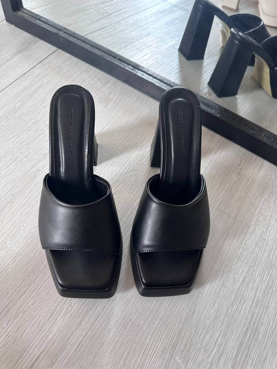 كعب 5009 - اسود