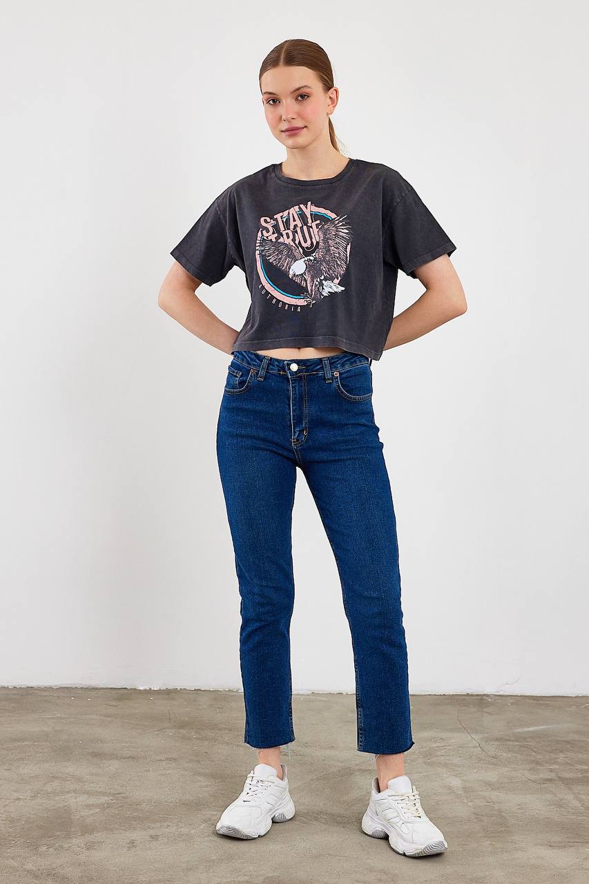 قصير stay true تي شيرت رصاصي 