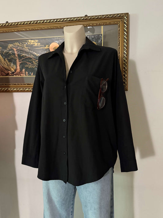 قميص اسود بيسك