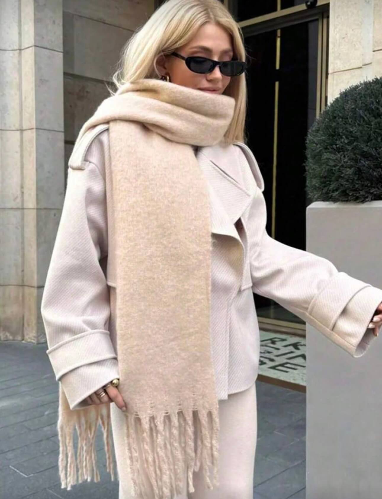 سكارف اوف وايت