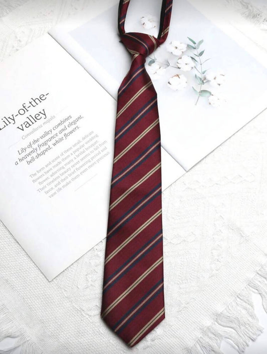 ربطة عنق ماروني وبيجي ونيلي