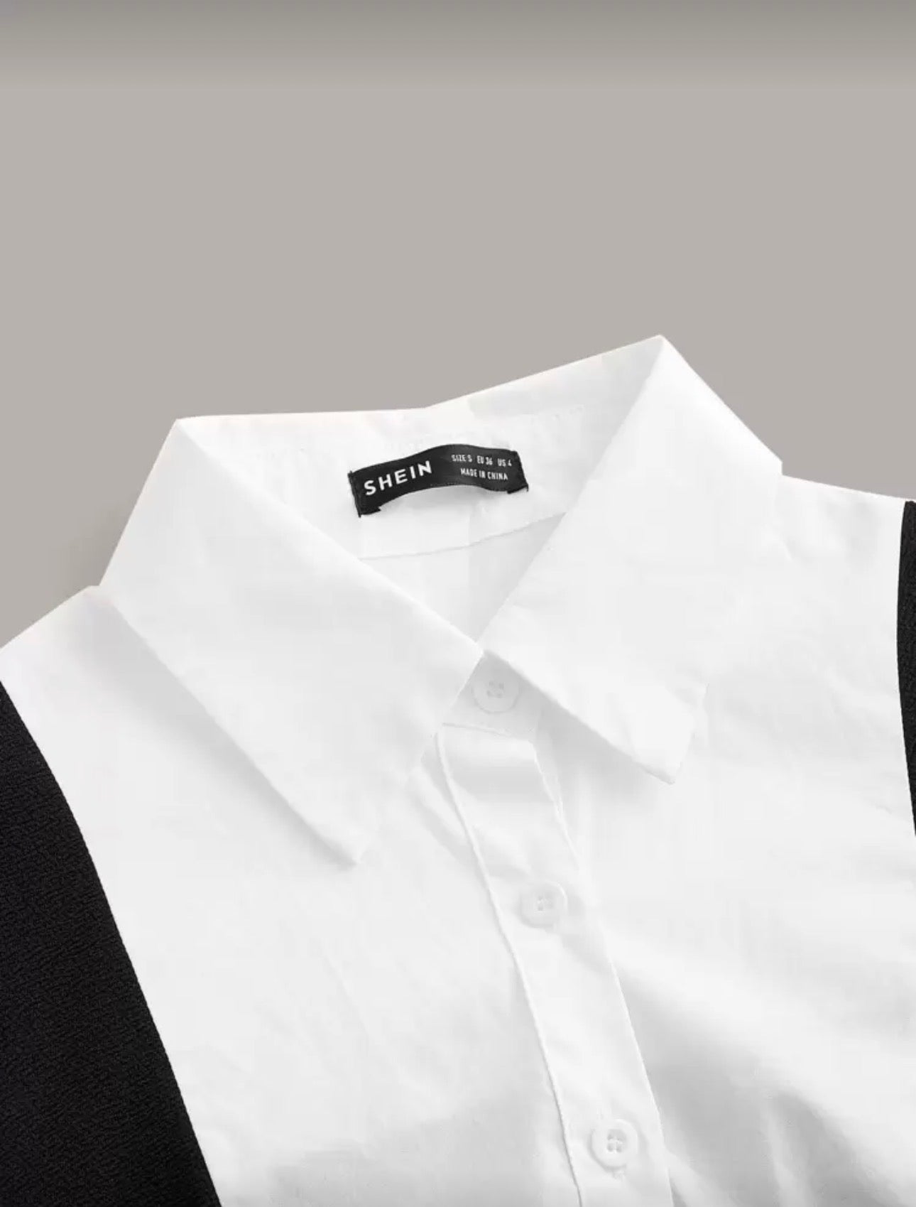 فستان مع قميص متصل وربطة عنق