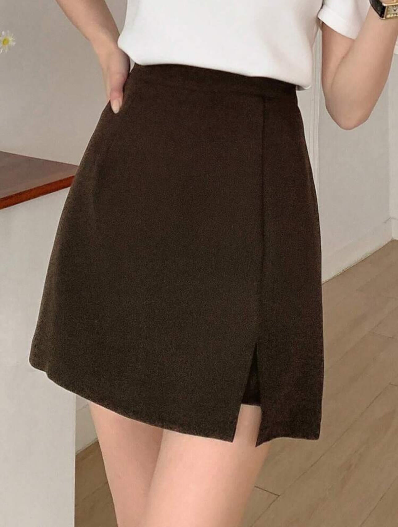 تنوره قصيره جوزي بني