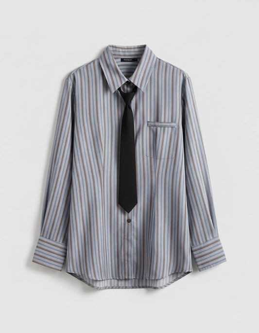 قميص مع ربطة عنق