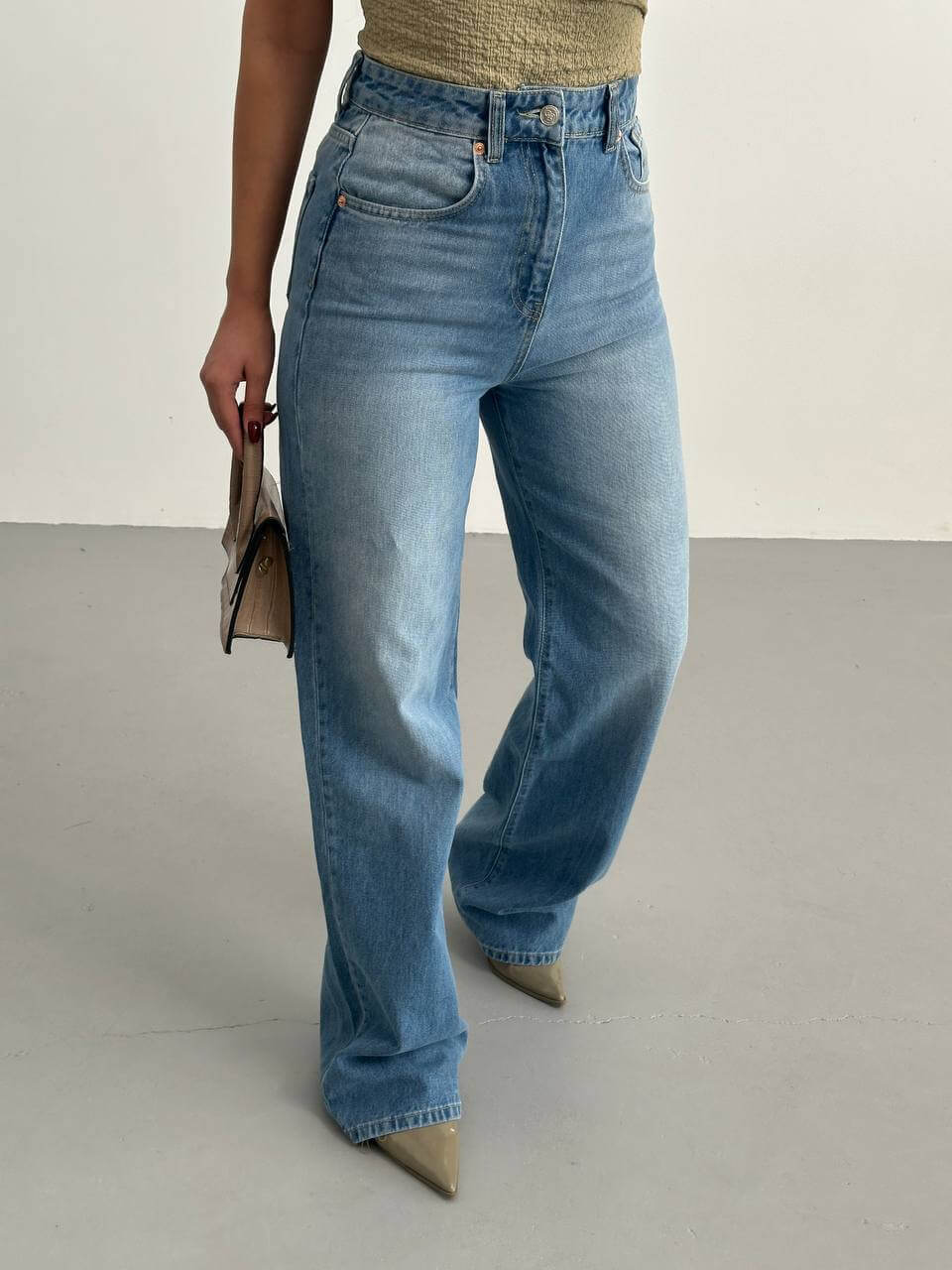 جينز وايد لگ ازرق فاتح  16672 - wid leg blue jeans