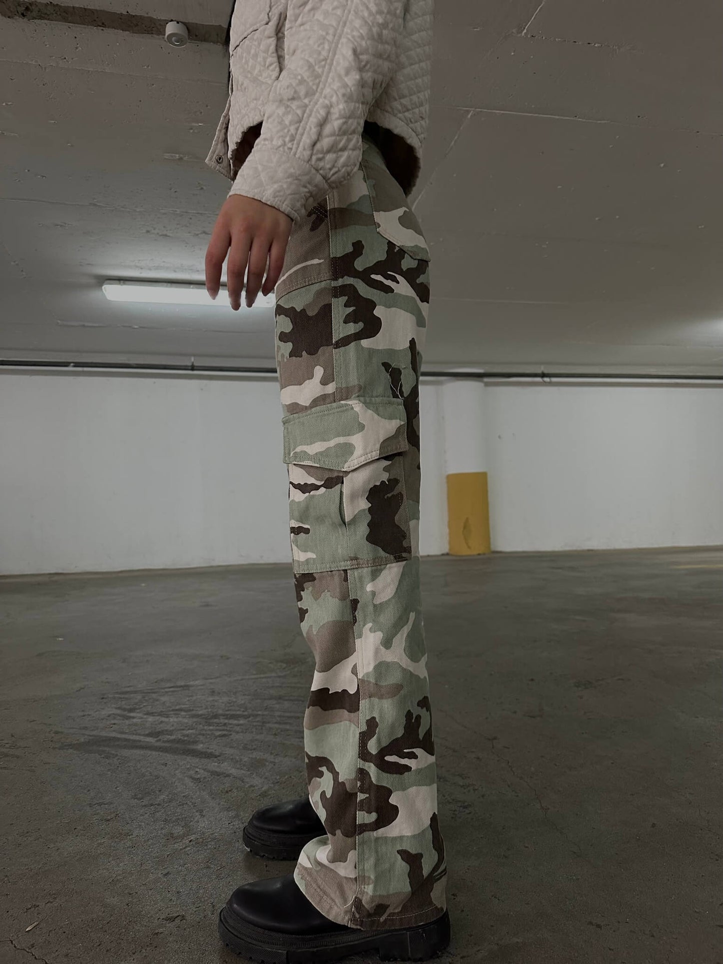 ⁨⁨بنطرون كارجو عسكري فاتح  115 cargo pants⁩⁩⁩⁩⁩⁩⁩